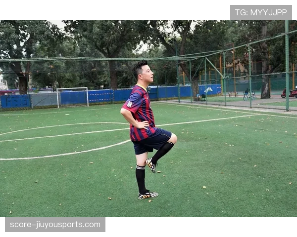 古力这训练强度,一天三顿饭都靠冰块扛? 古力这训练强度,一天三顿饭都靠冰块扛?